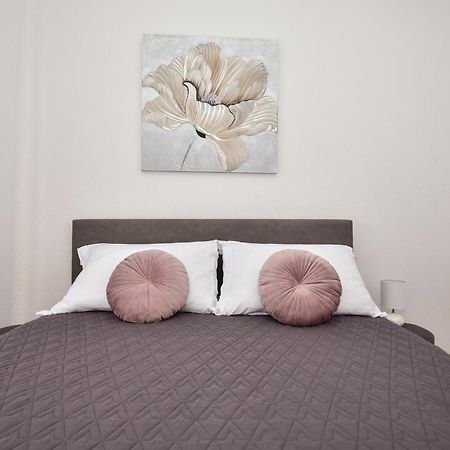 Apartman Luka Igrane Quarto foto