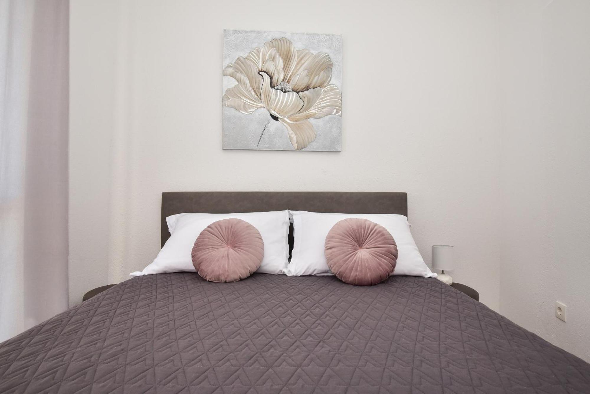 Apartman Luka Igrane Quarto foto